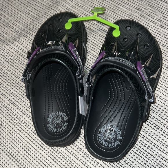 Black Panther Crocs - Picture 3 of 5